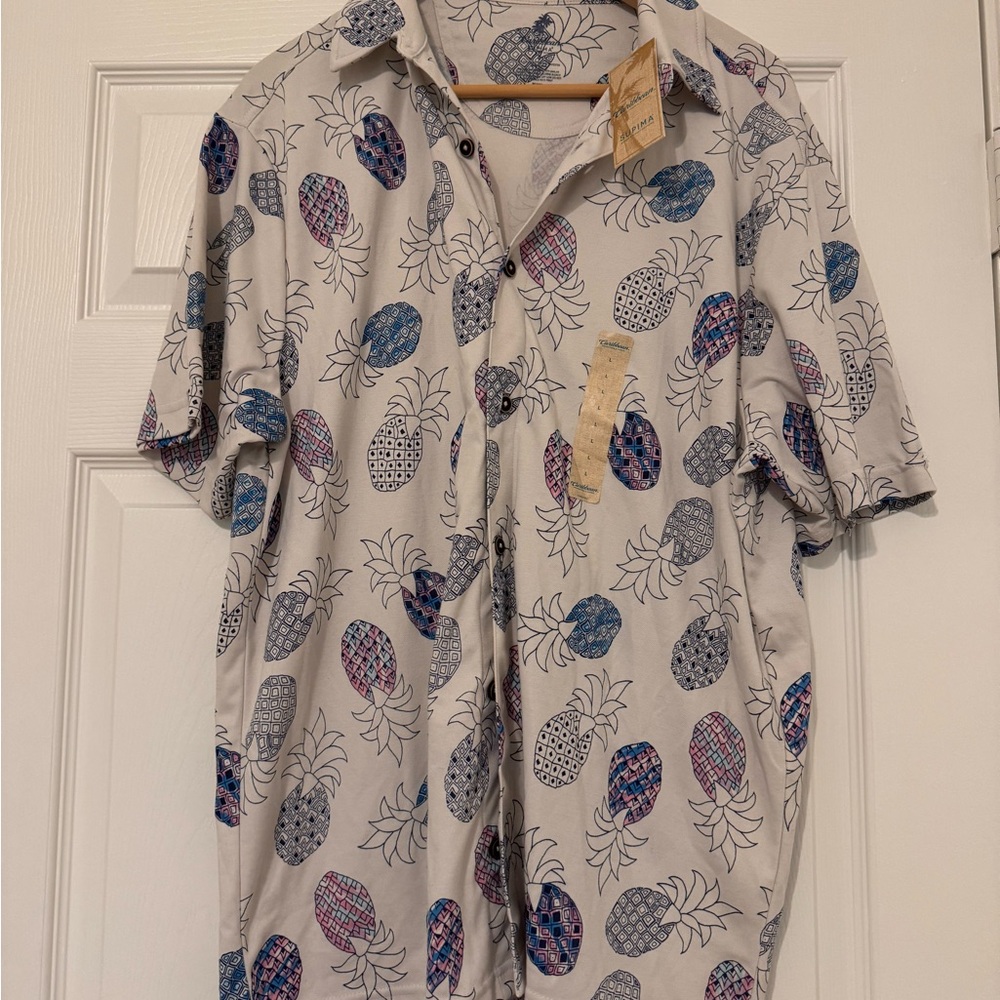 NWT Men's Pineapple Print Shirt - Multicolor Large - brand new